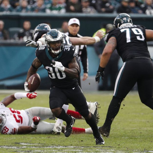 Corey Clement 2018.jpeg