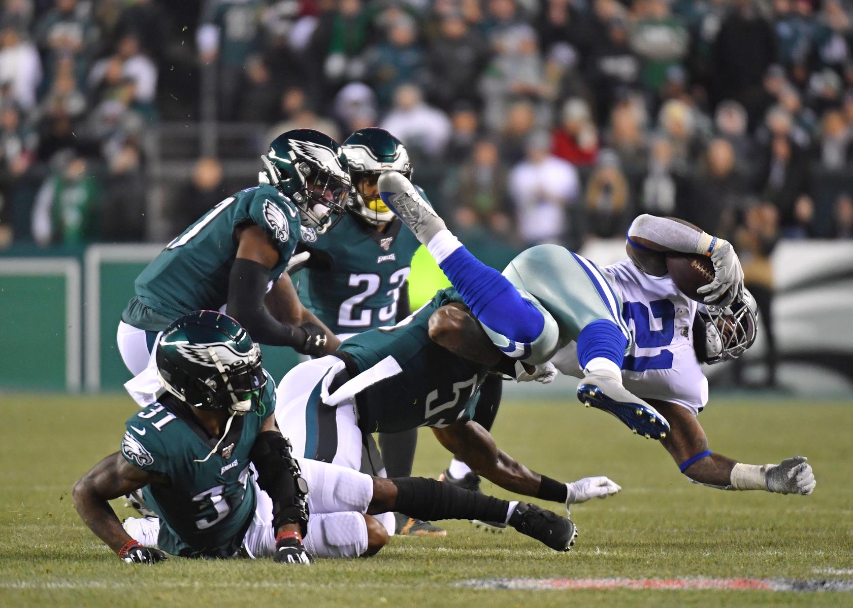 2019 Nigel Bradham vs Elliott.jpeg