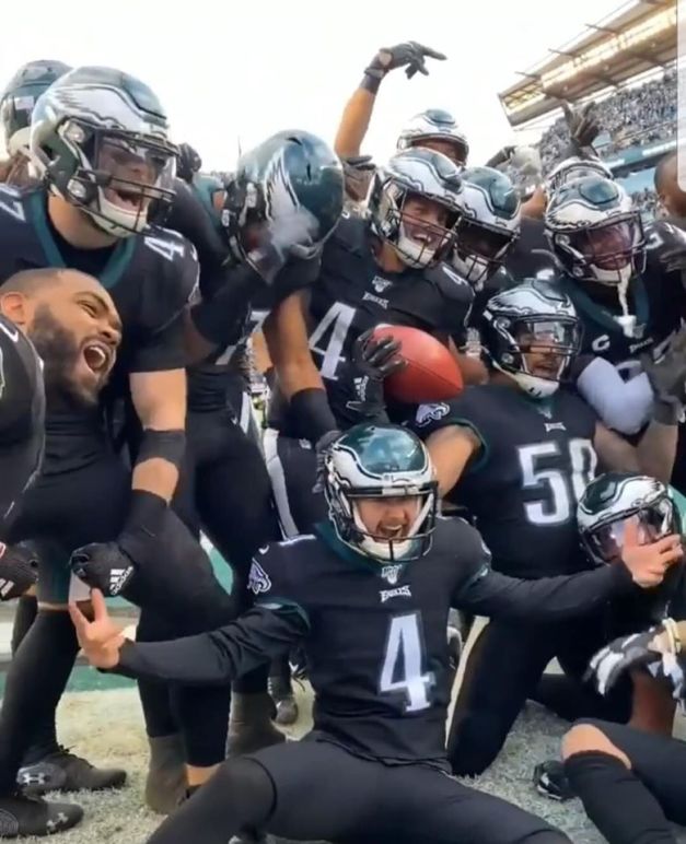 2019 Special Teams Bears muff .jpg