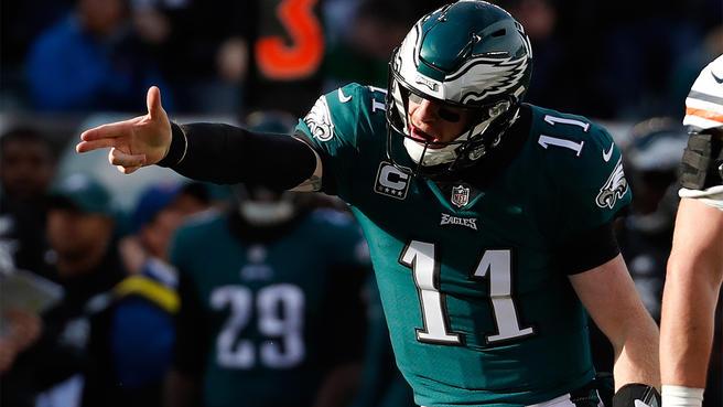 ap-carson-wentz-eagles-bears-firstdown